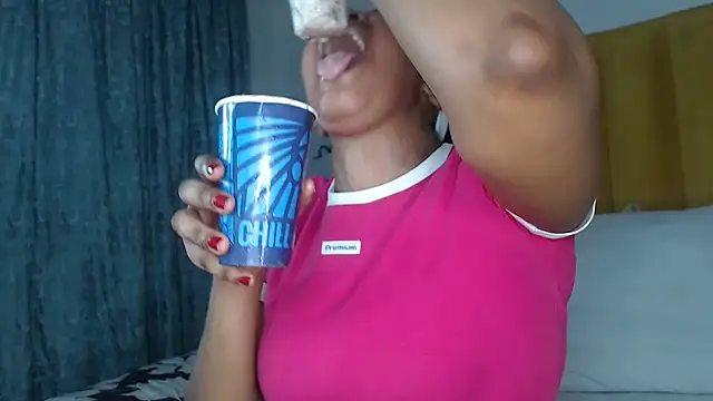 Bella 2025 online show from February 11, 12:58 am