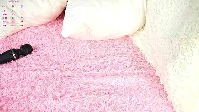 Snapshot of MarciDarugar chatting on October 6, 5:40 pm MarciDarugar online show from October 6, 5:40 pm