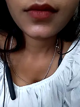 Snapshot of Rekha_89 chatting on October 23, 5:57 am Rekha 89 online show from October 23, 5:57 am