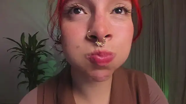 Snapshot of bri_von_dhara__ chatting on October 15, 4:42 pm bri von dhara   online show from October 15, 4:42 pm