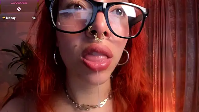 Snapshot of bri_von_dhara__ chatting on September 22, 10:57 am bri von dhara   online show from September 22, 10:57 am