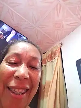 Snapshot of Naomi-Mature chatting on October 24, 10:44 am Naomi-Mature online show from October 24, 10:44 am