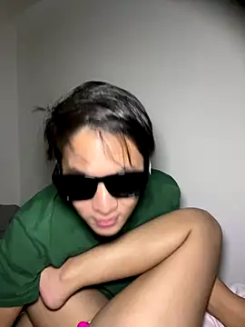 Snapshot of erokami36 chatting on October 9, 7:40 pm erokami36 online show from October 9, 7:40 pm