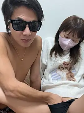 Snapshot of erokami36 chatting on October 23, 2:34 pm erokami36 online show from October 23, 2:34 pm