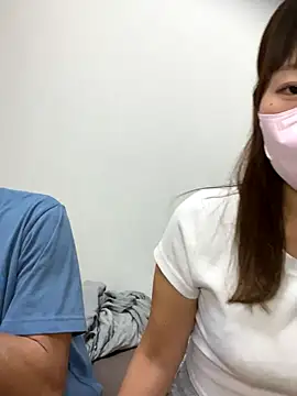 Snapshot of erokami36 chatting on September 27, 7:10 pm erokami36 online show from September 27, 7:10 pm