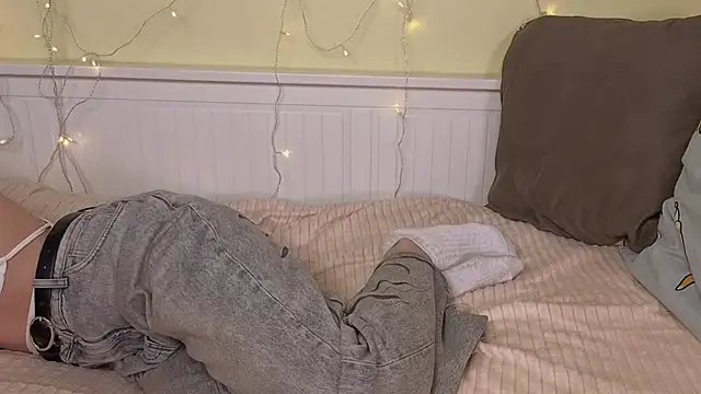 VernaWylie online show from October 9, 8:29 am