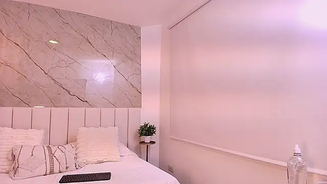 GraceMontgomery online show from October 19, 2:08 pm