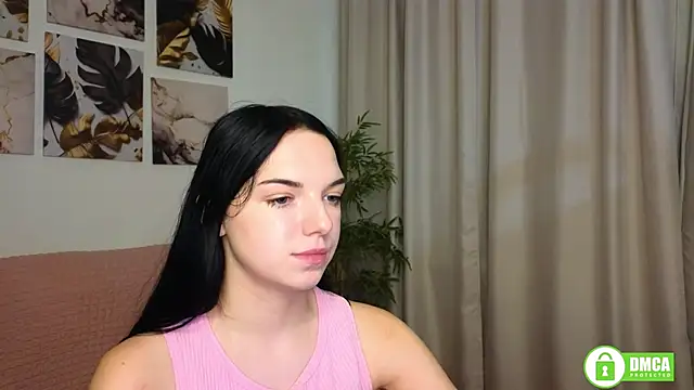 Hey Caroline online show from September 8, 9:25 pm