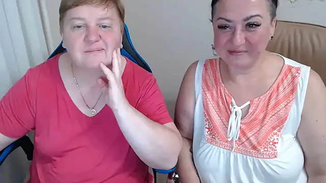 Snapshot of Bertie_Adeline chatting on September 25, 5:22 pm Bertie Adeline online show from September 25, 5:22 pm