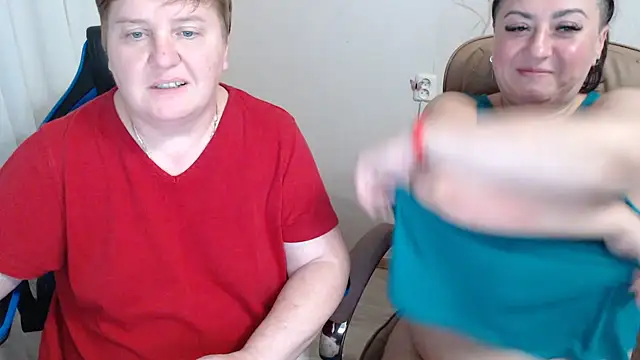 Snapshot of Bertie_Adeline chatting on September 20, 6:28 pm Bertie Adeline online show from September 20, 6:28 pm