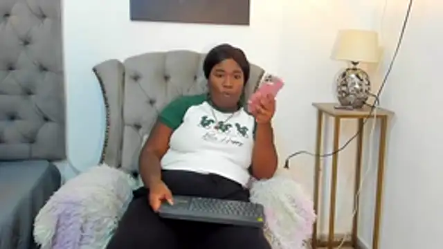 nahiroby ebony online show from November 21, 7:16 pm