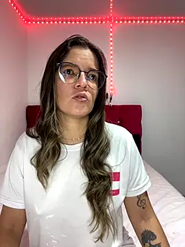 Allison Bailey online show from October 15, 6:10 pm