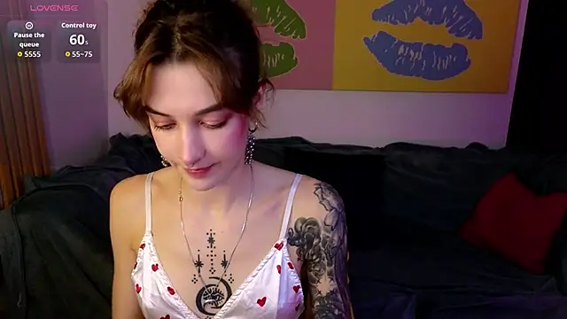 Snapshot of __grace__ chatting on October 8, 3:16 pm   grace   online show from October 8, 3:16 pm