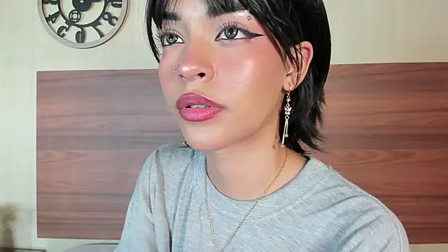 AnnyKitty  online show from September 24, 4:00 am