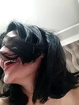 Gecenin Kralicesi online show from March 30, 8:03 am