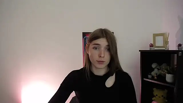 Snapshot of JuiceLips__ chatting on September 24, 2:38 pm JuiceLips online show from September 24, 2:38 pm