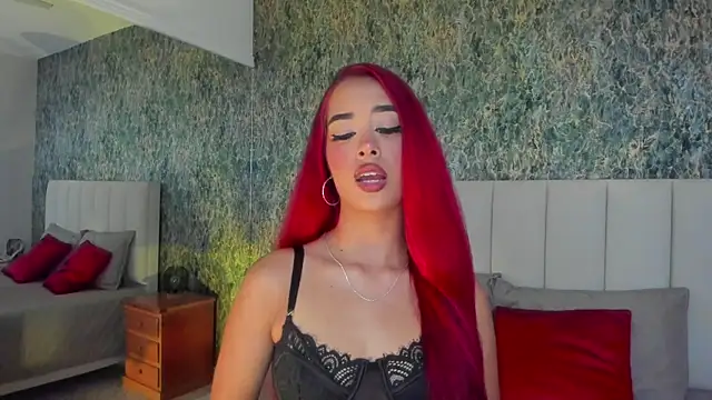 Snapshot of AlannaBlakes chatting on September 17, 10:19 pm AlannaBlakes online show from September 17, 10:19 pm