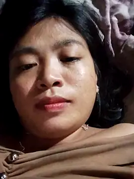 Snapshot of Angela-babyxx chatting on October 29, 12:53 pm Angela-babyxx online show from October 29, 12:53 pm