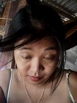 Snapshot of Angela-babyxx chatting on September 15, 9:17 am Angela-babyxx online show from September 15, 9:17 am