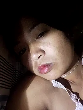 Snapshot of Angela-babyxx chatting on October 22, 2:05 am Angela-babyxx online show from October 22, 2:05 am