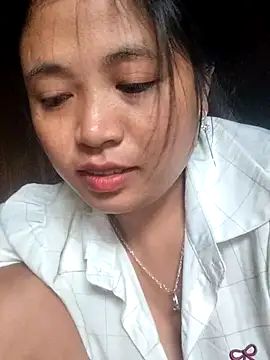 Snapshot of Angela-babyxx chatting on October 27, 7:59 am Angela-babyxx online show from October 27, 7:59 am