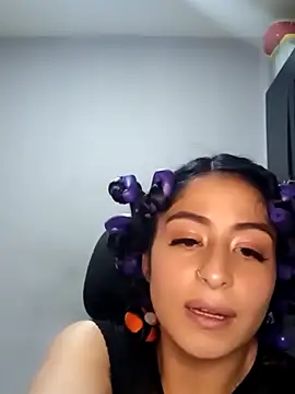 Valejensen0716 online show from November 9, 3:02 am