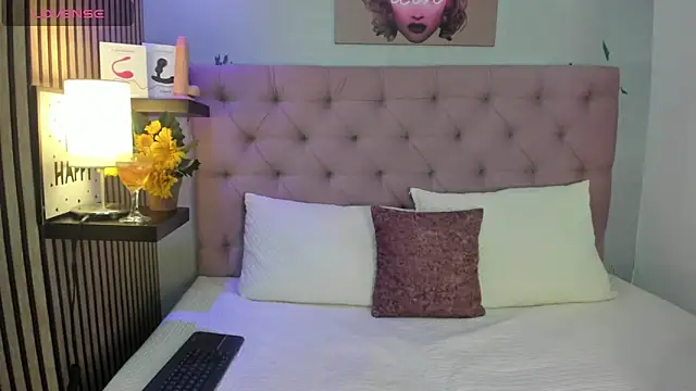 luna  dance online show from September 24, 11:04 pm