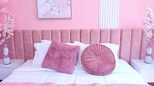 MaddieBelrose online show from September 13, 3:42 pm