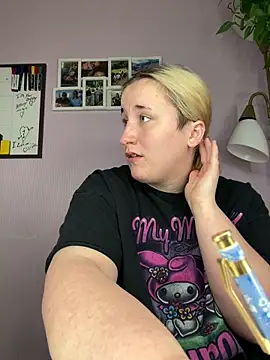 imawhorenslut19 online show from May 11, 7:11 pm