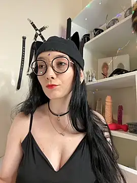 Jinhee Tiny online show from October 2, 9:36 am