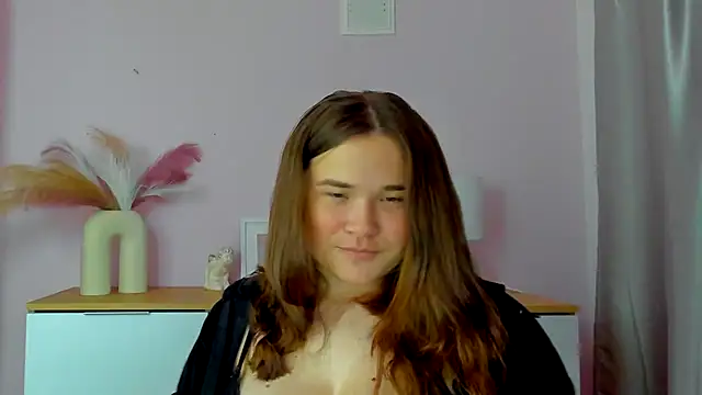 Snapshot of IsabellCharm chatting on October 21, 3:38 pm IsabellCharm online show from October 21, 3:38 pm