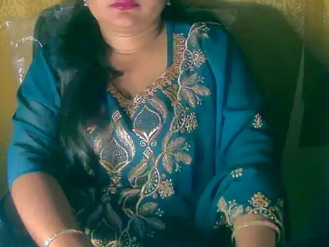 Snapshot of Saniya_K chatting on October 8, 6:01 pm Saniya K online show from October 8, 6:01 pm