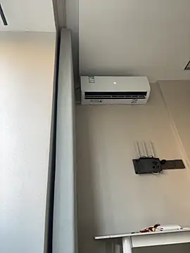 Snapshot of 300-AMAM chatting on October 6, 7:58 am 300-AMAM online show from October 6, 7:58 am