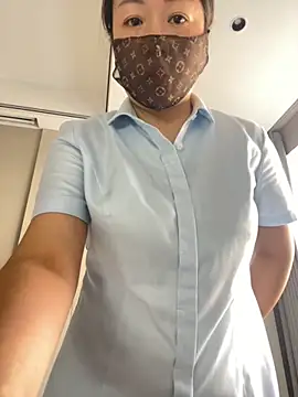 Snapshot of 300-AMAM chatting on October 11, 6:18 am 300-AMAM online show from October 11, 6:18 am