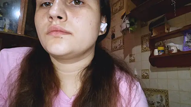 Snapshot of DierdreCousineau chatting on September 28, 7:36 am DierdreCousineau online show from September 28, 7:36 am