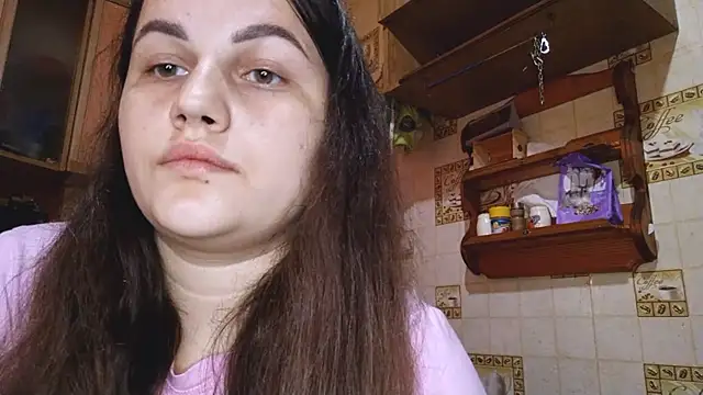 Snapshot of DierdreCousineau chatting on September 30, 7:14 am DierdreCousineau online show from September 30, 7:14 am