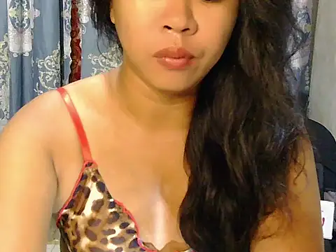 Snapshot of honeyLushess chatting on September 24, 1:04 am honeyLushess online show from September 24, 1:04 am