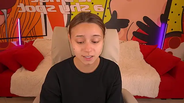 AnnaPearl online show from October 25, 1:08 pm