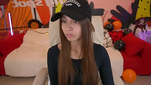 AnnaPearl online show from November 1, 1:59 pm