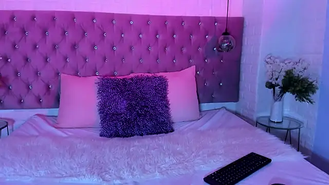 Scarlet Monroee online show from October 21, 4:16 am