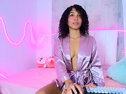 Pao salazar online show from September 11, 8:09 pm
