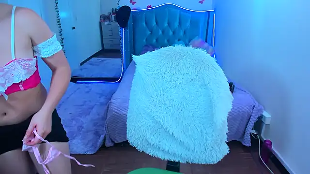 Snapshot of Luna_Analya chatting on September 29, 11:59 am Luna Analya online show from September 29, 11:59 am