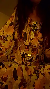 LeemaBean online show from October 17, 4:59 am