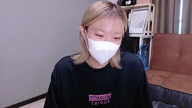 Nana  ch online show from October 1, 5:12 am