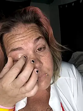 Courdles online show from September 21, 7:18 am