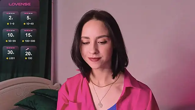 Snapshot of MiaSweetasHoney chatting on October 24, 6:53 am MiaSweetasHoney online show from October 24, 6:53 am