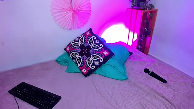 mary-magic online show from October 23, 2:50 am