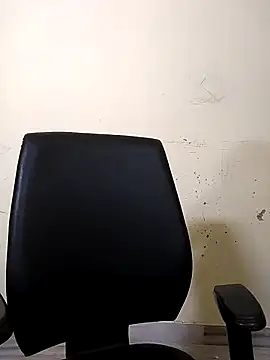 sexy lips99 online show from October 2, 5:34 am