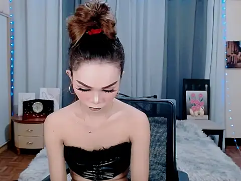 aelinhot online show from November 5, 3:12 am