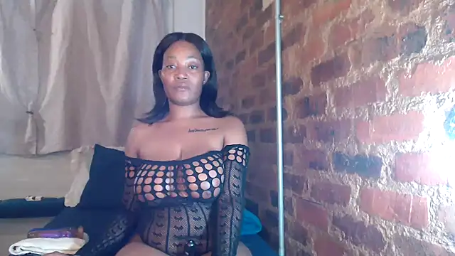 SweetPortableAmber online show from September 18, 10:08 pm